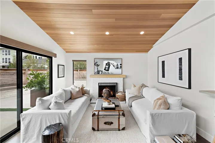 34002 Zarzito Drive, Dana Point, California 92629