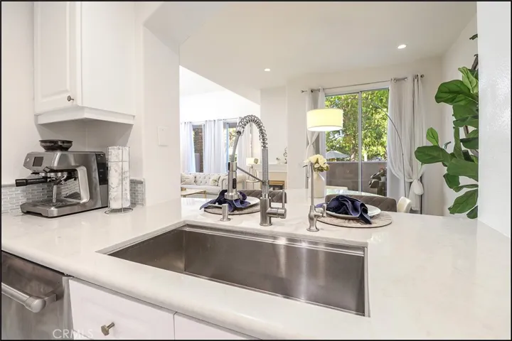106 La Mirage Circle, Aliso Viejo, California 92656