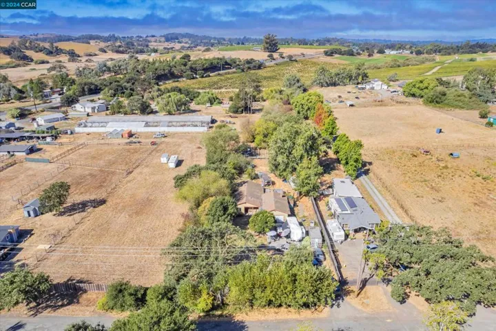 1218 Stony Glen Ln, Cotati, California 94931