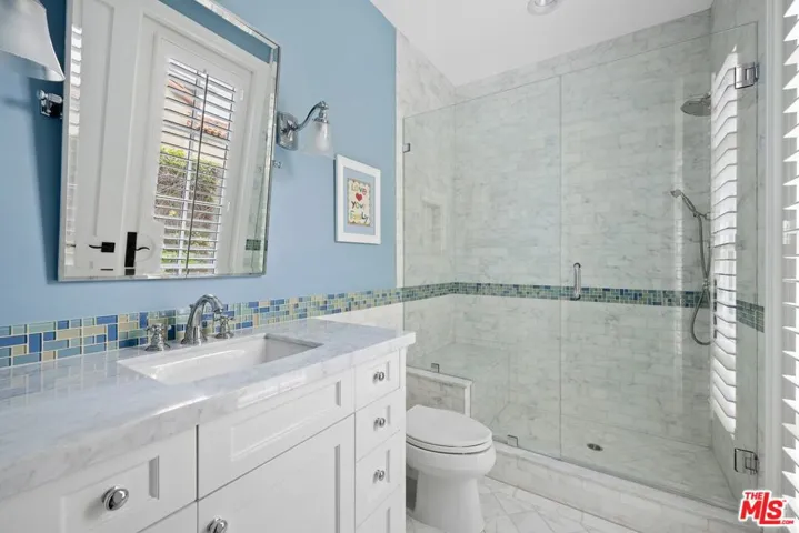 10584 Cushdon Avenue, Los Angeles, California 90064