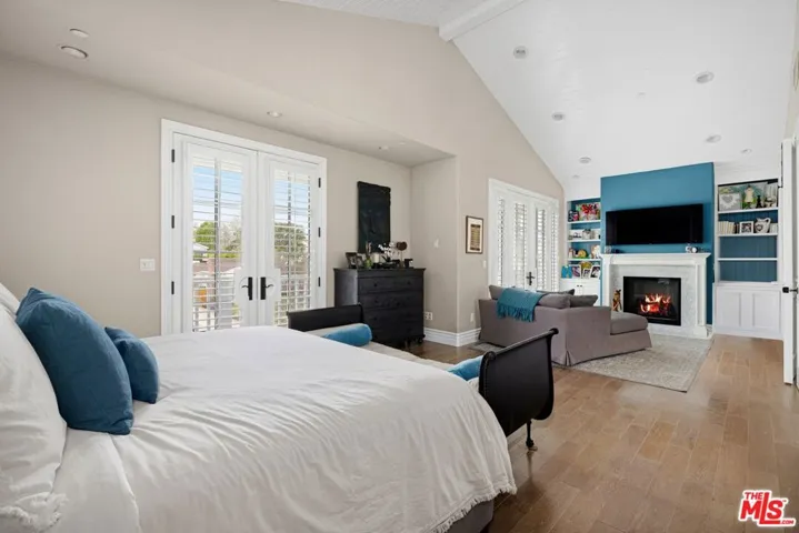 10584 Cushdon Avenue, Los Angeles, California 90064