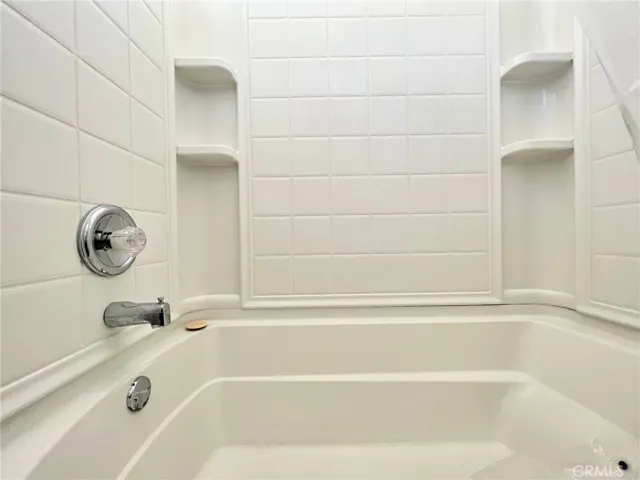 15962 M Street A, Mojave, California 93501