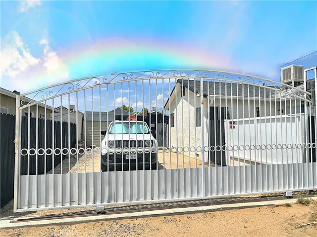 15962 M Street A, Mojave, California 93501