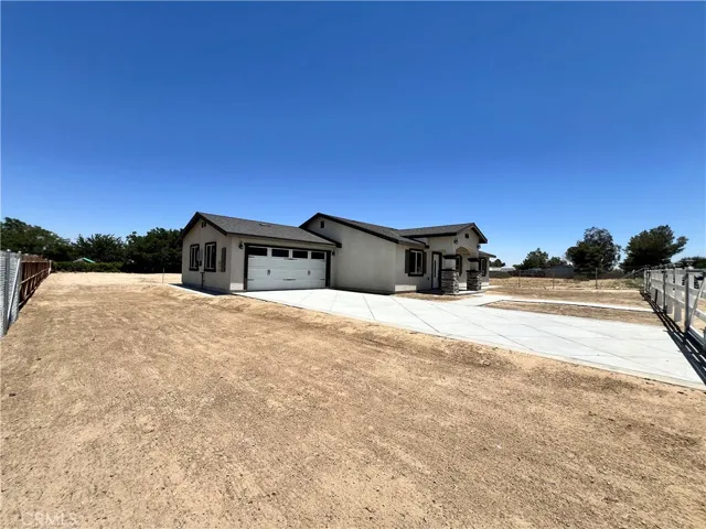 17205 Schoolview Ave, Palmdale, California 93591