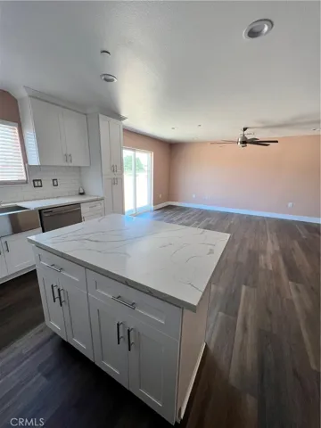 17205 Schoolview Ave, Palmdale, California 93591