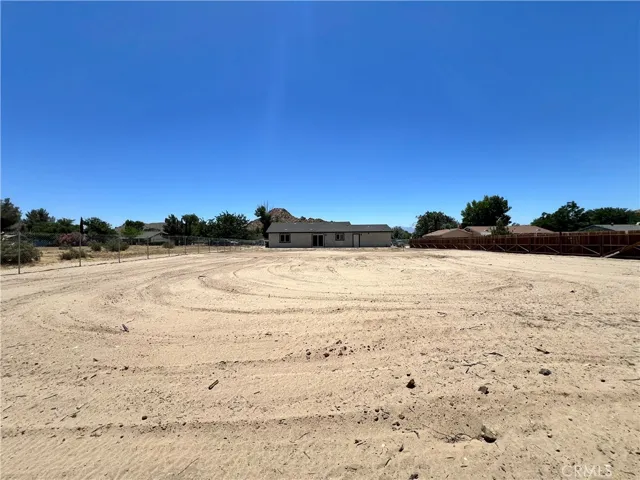 17205 Schoolview Ave, Palmdale, California 93591