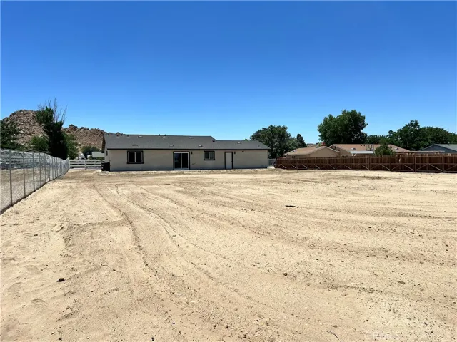 17205 Schoolview Ave, Palmdale, California 93591