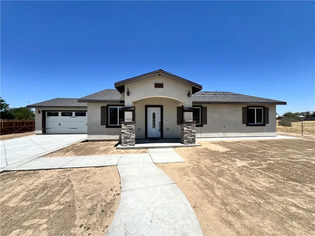 17205 Schoolview Ave, Palmdale, California 93591