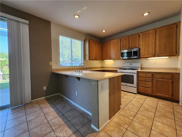 7637 Duxbury Place, Rancho Cucamonga, California 91730