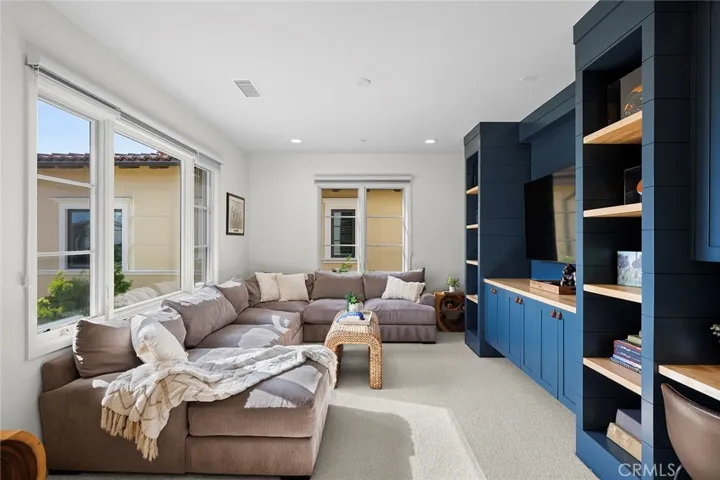 121 Via Velazquez, San Clemente, California 92672