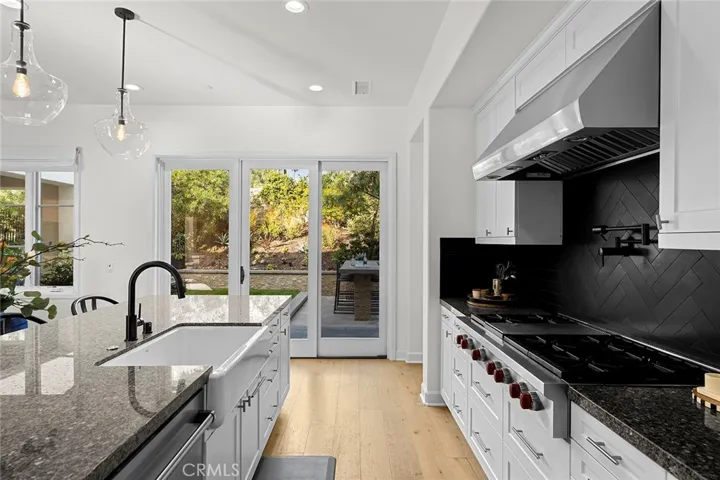 121 Via Velazquez, San Clemente, California 92672