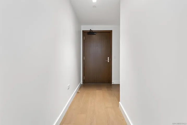 888 W E 1802, San Diego, California 92101