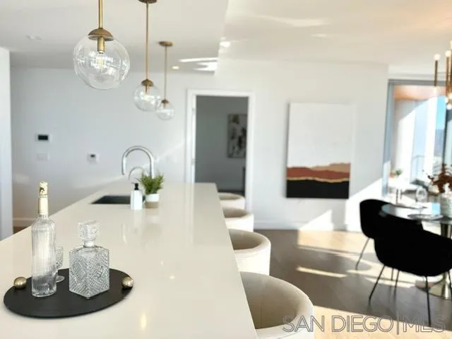 888 W E 1802, San Diego, California 92101