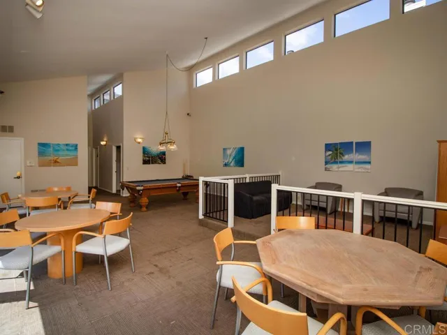 Commuity Center