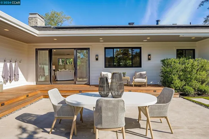 2715 Kinney Dr, Lafayette, California 94595