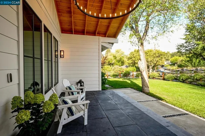 2715 Kinney Dr, Lafayette, California 94595