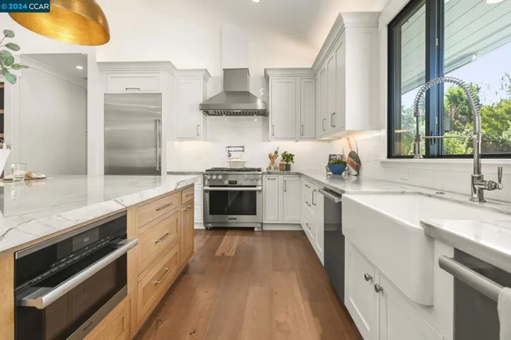2715 Kinney Dr, Lafayette, California 94595