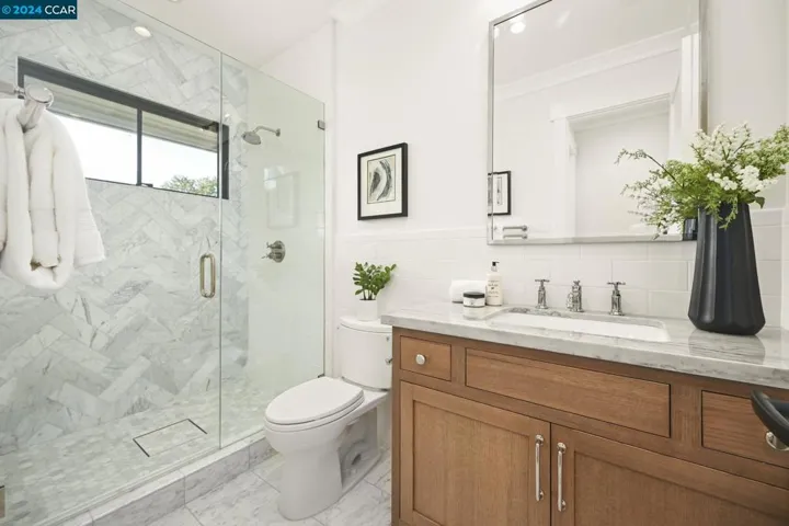 2715 Kinney Dr, Lafayette, California 94595