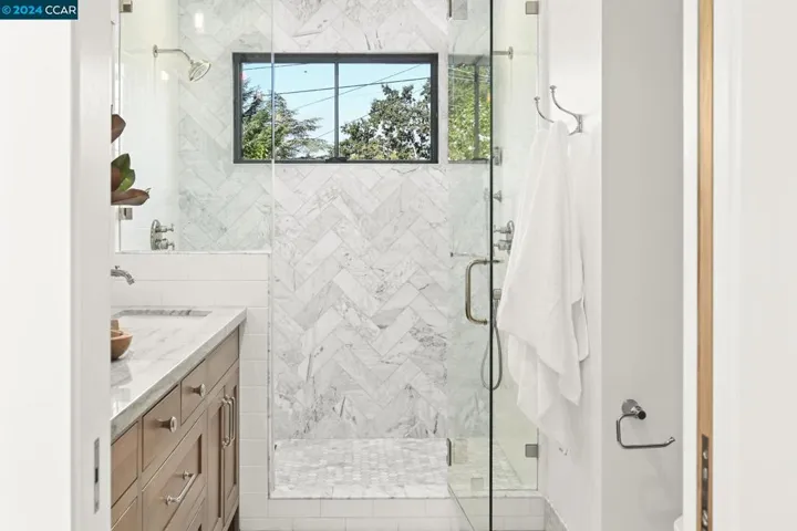 2715 Kinney Dr, Lafayette, California 94595