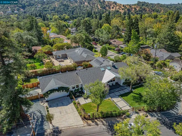 2715 Kinney Dr, Lafayette, California 94595
