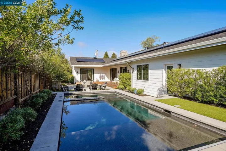 2715 Kinney Dr, Lafayette, California 94595