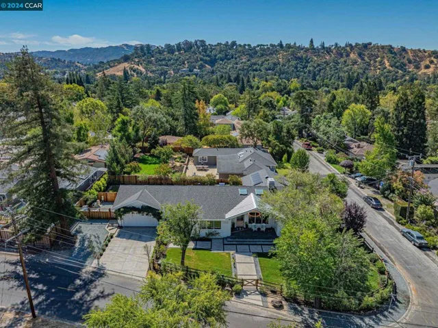 2715 Kinney Dr, Lafayette, California 94595