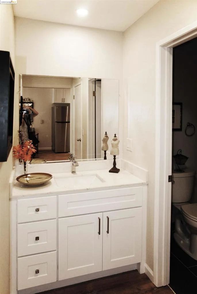 625 Madison St 107, Oakland, California 94607 home-pic-10