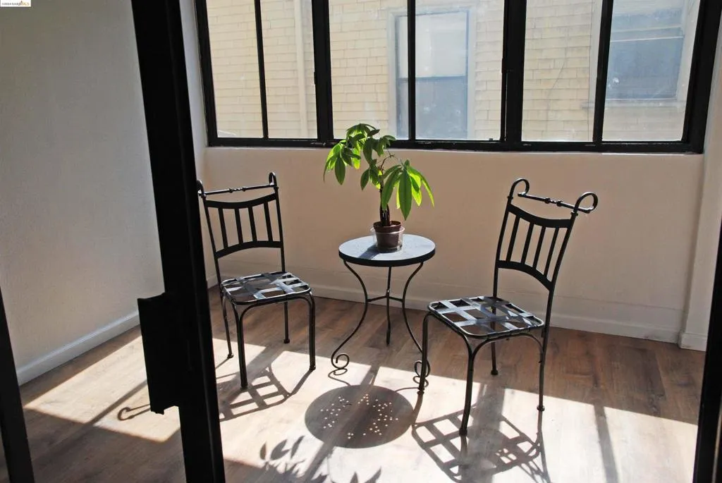 625 Madison St 107, Oakland, California 94607 home-pic-8