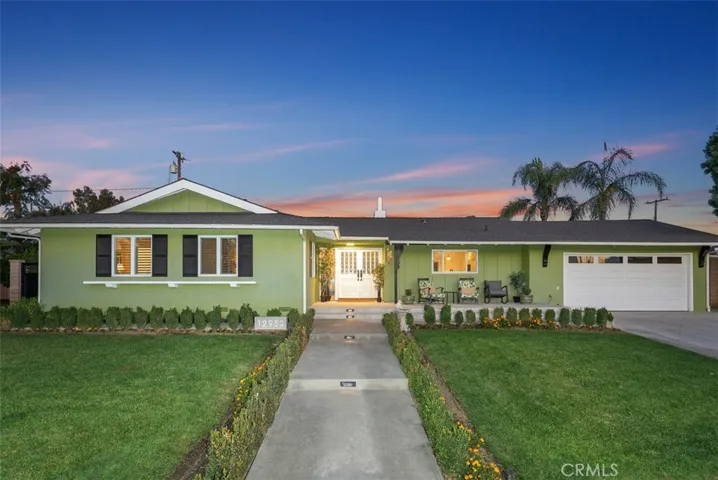 12952 Olympia Way, North Tustin, California 92705