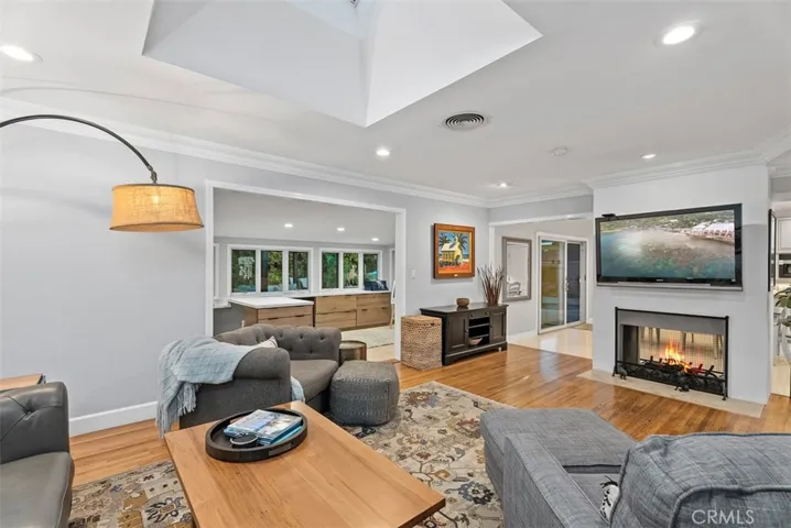 12952 Olympia Way, North Tustin, California 92705