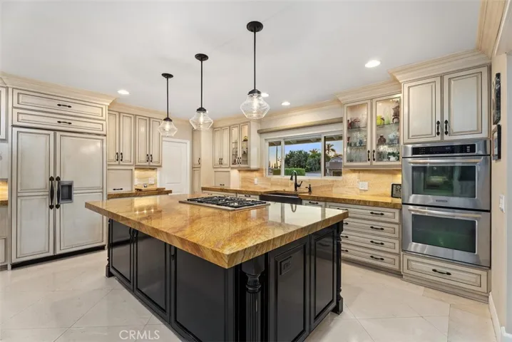 12952 Olympia Way, North Tustin, California 92705