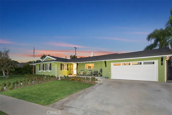 12952 Olympia Way, North Tustin, California 92705