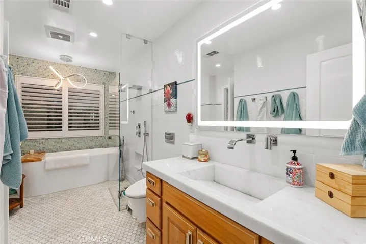 12952 Olympia Way, North Tustin, California 92705