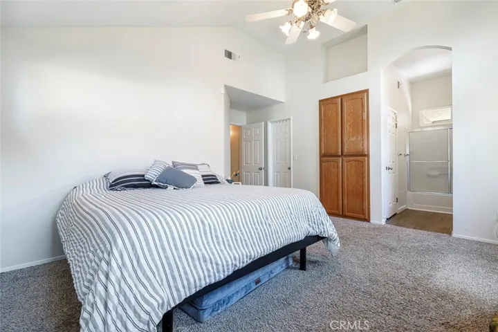 2185 N Antioch Avenue, Fresno, California 93722