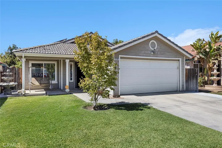 2185 N Antioch Avenue, Fresno, California 93722