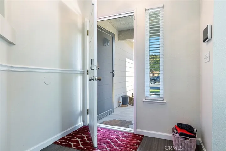2185 N Antioch Avenue, Fresno, California 93722