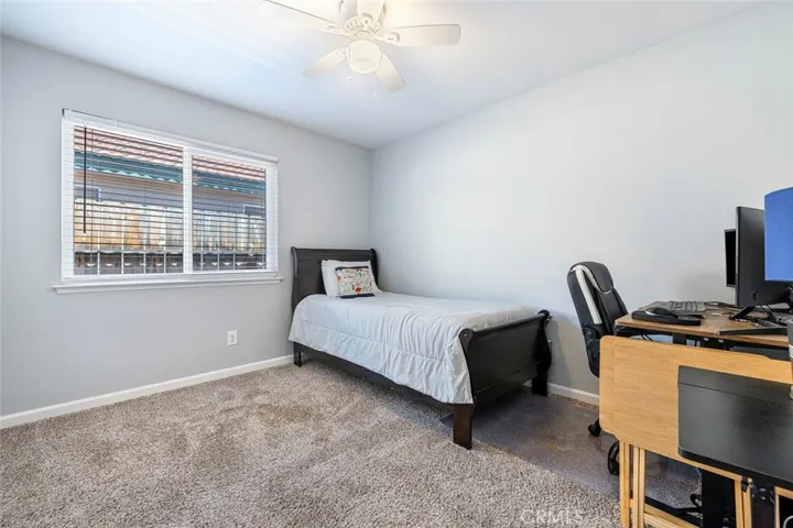 2185 N Antioch Avenue, Fresno, California 93722