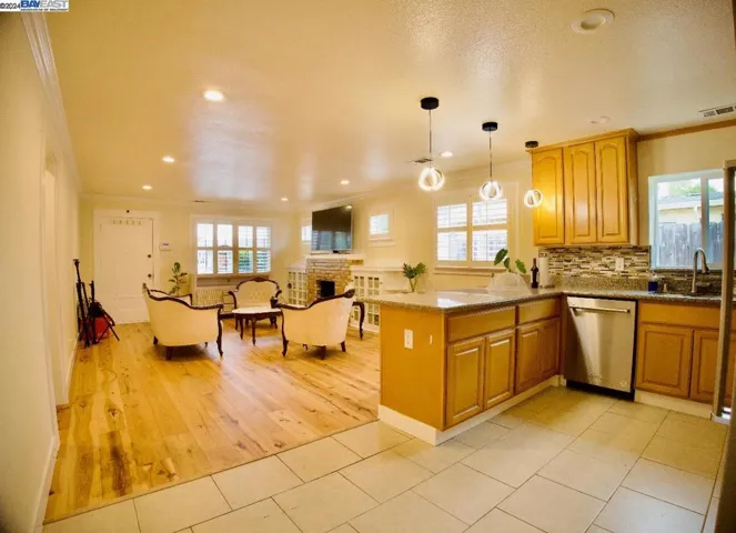 21270 Montgomery Avenue, Hayward, California 94541