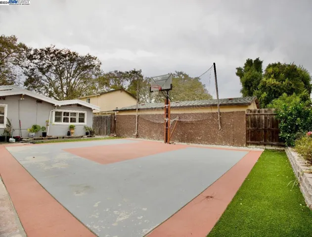 21270 Montgomery Avenue, Hayward, California 94541