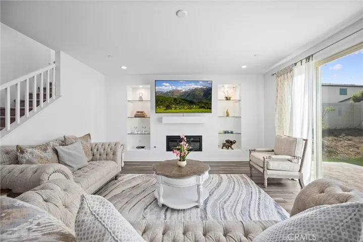 33288 Skyview Road, Winchester, California 92596