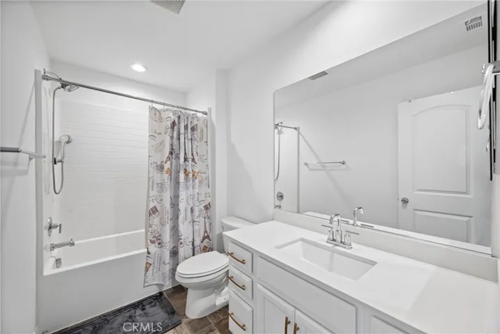 33288 Skyview Road, Winchester, California 92596