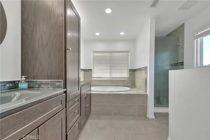 2185 Canyon Drive, Colton, California 92324