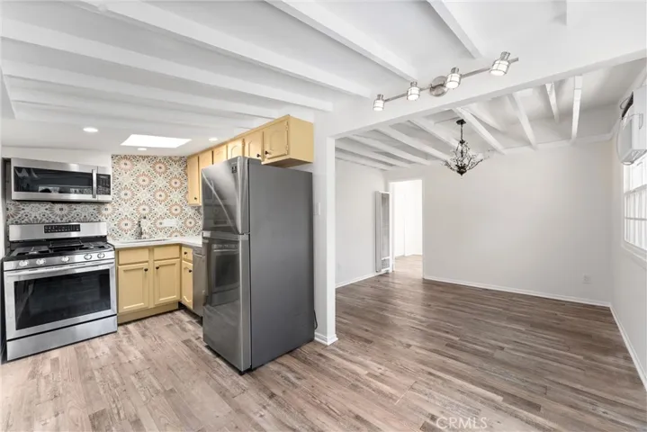 533 Sturtevant Unit B B, Sierra Madre, California 91024