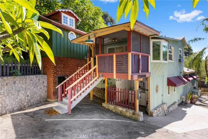 533 Sturtevant Unit B B, Sierra Madre, California 91024