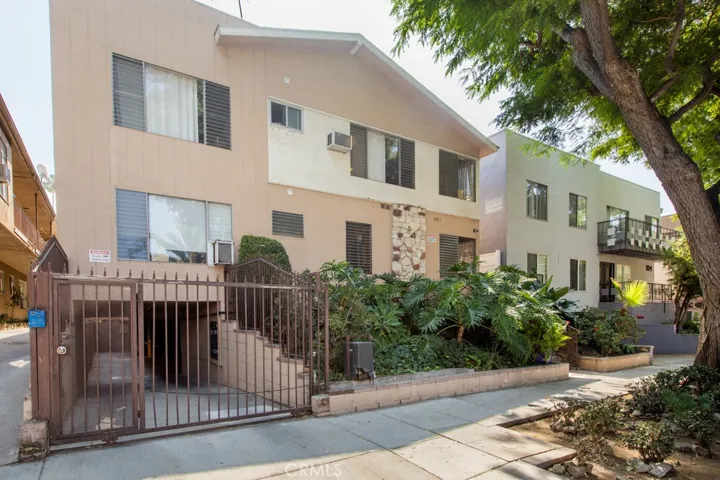 930 N Stanley Avenue 2, West Hollywood, California 90046