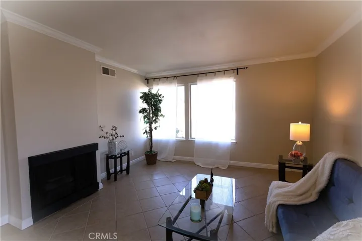 Living rm