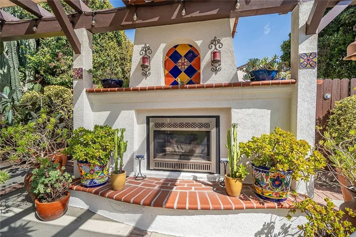 Gas Fireplace Patio Pergola