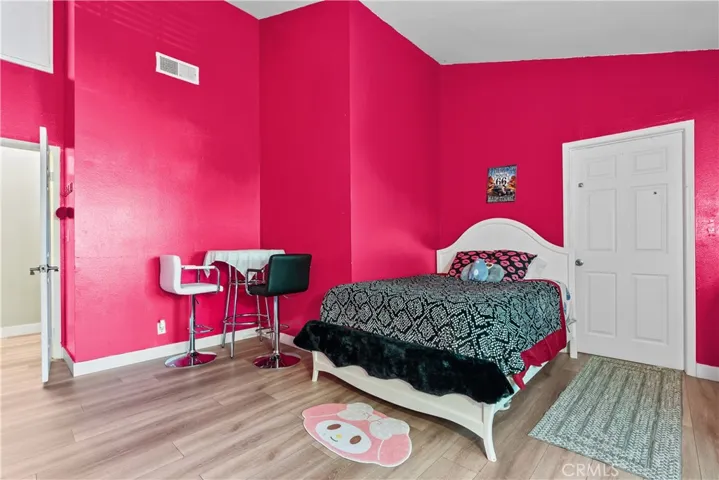 18991 Gault Street, Reseda, California 91335