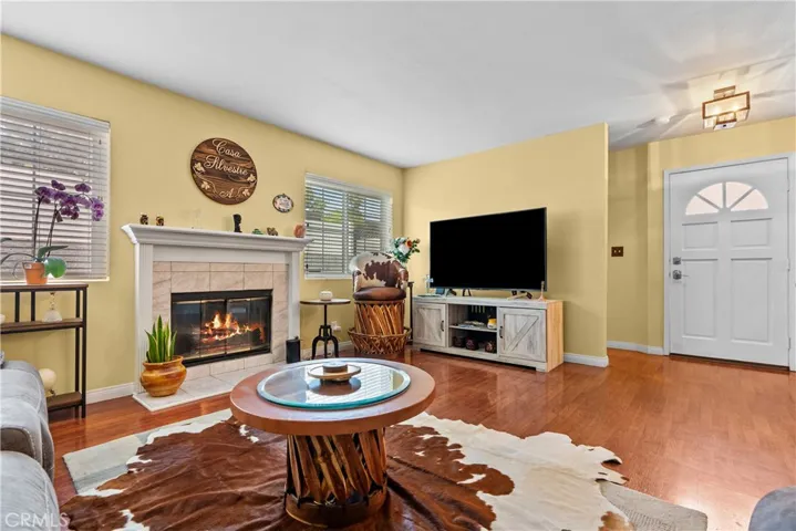 18991 Gault Street, Reseda, California 91335