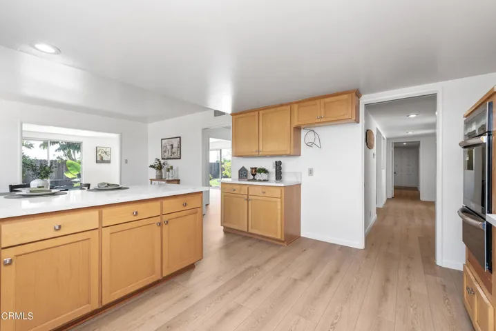320 Calle Larios Camarillo-23